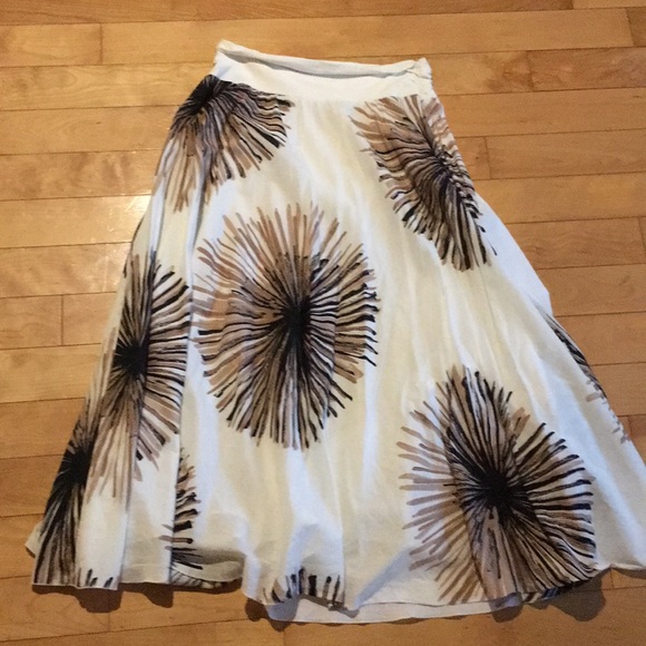 NIC+ZOE Dresses & Skirts - Nic & Zoe long lined skirt sz L